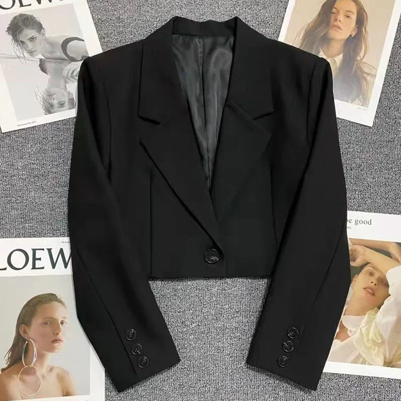 LEANA BLAZER